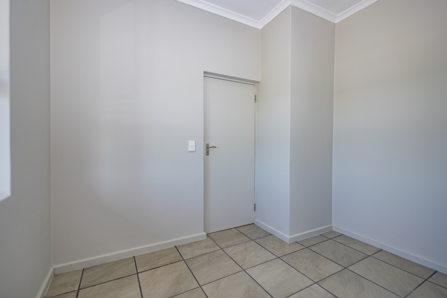 2 Bedroom Property for Sale in Haasendal Western Cape